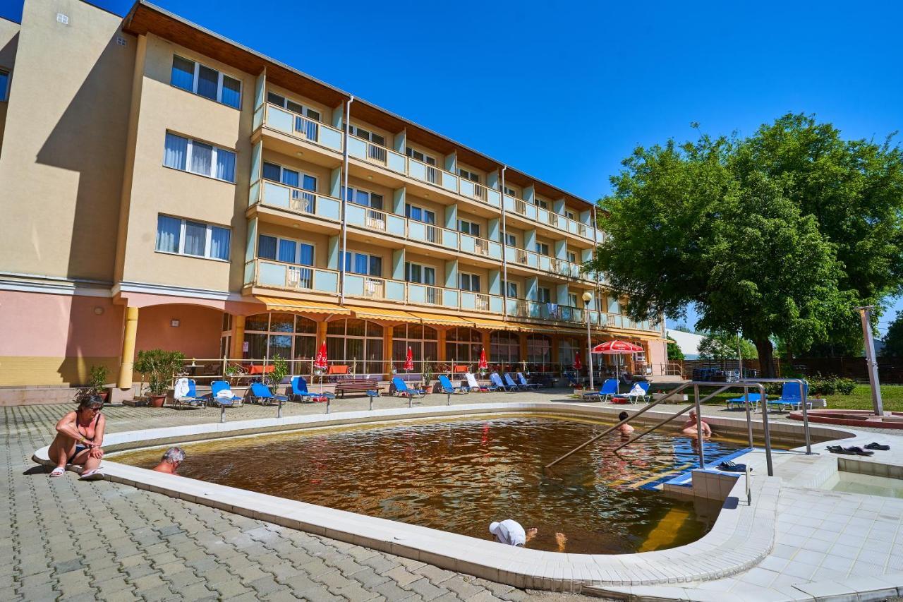 Hungarospa Thermal Hotel Hajduszoboszlo Exterior photo